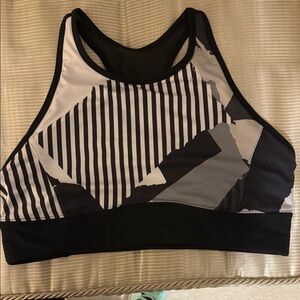 Lucy Black and Gray Patterned Sports Bra